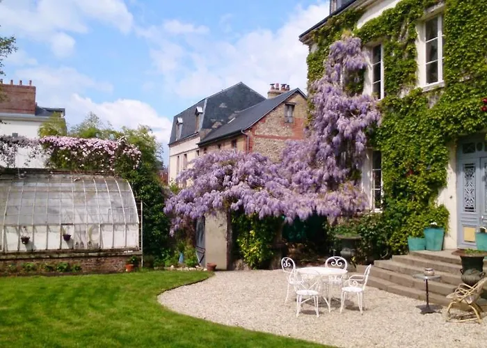 Autour De La Rose Honfleur
