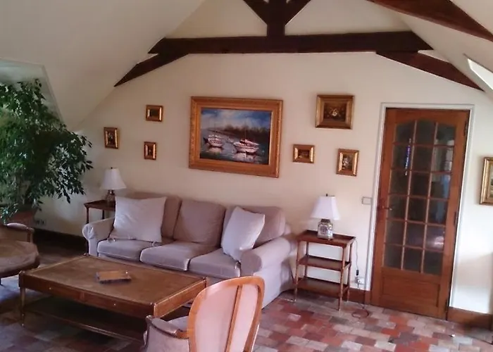 Autour De La Rose Apartment